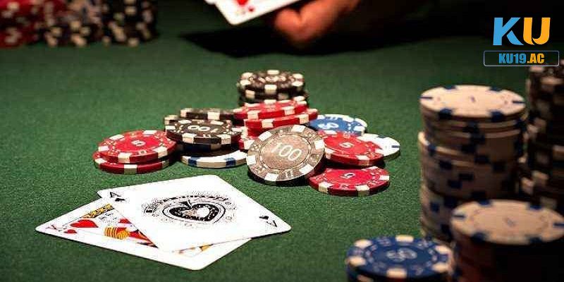 Phương pháp chơi three card Poker luôn thắng